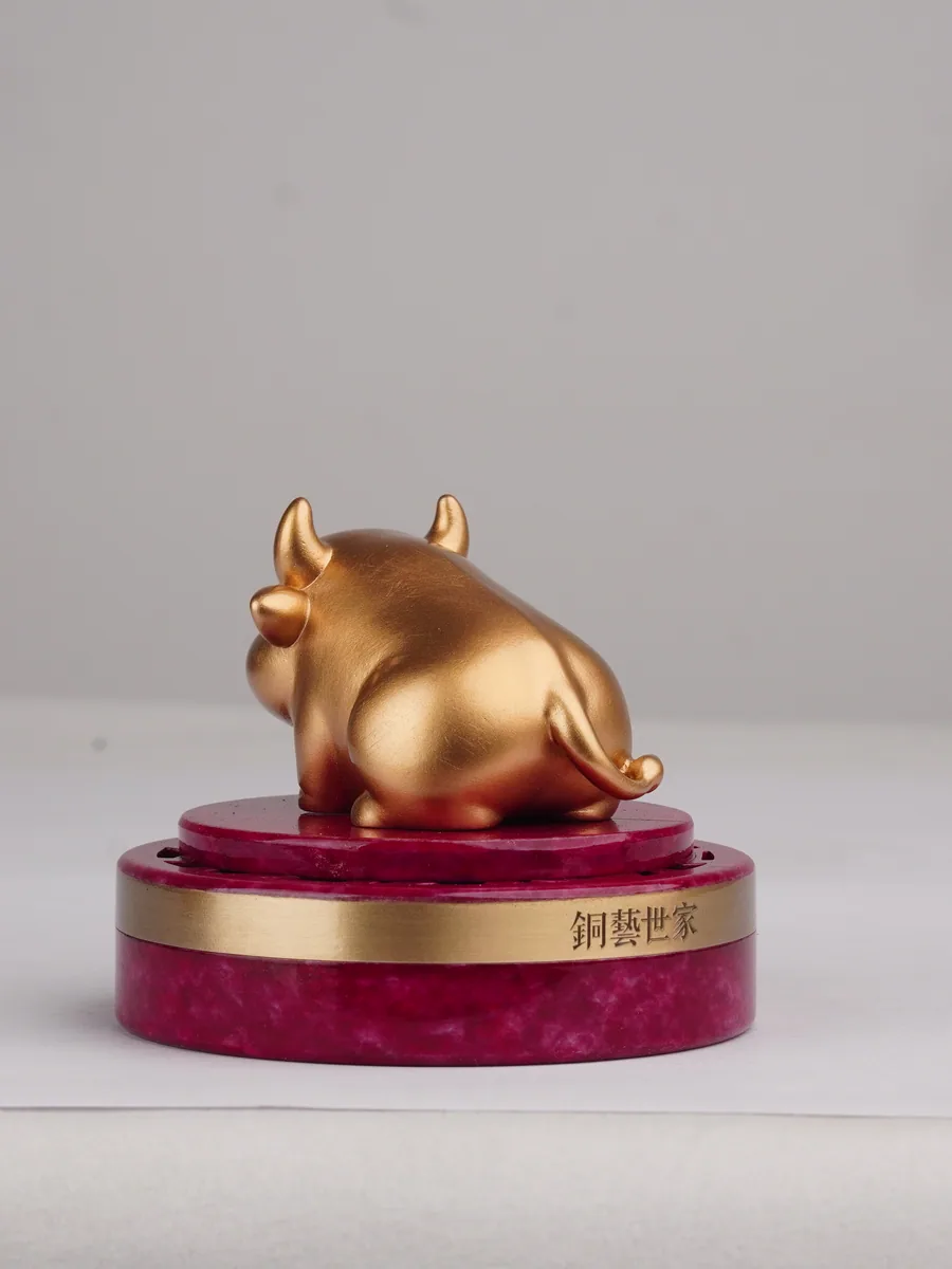 金牛载德春常在 · 另一角度